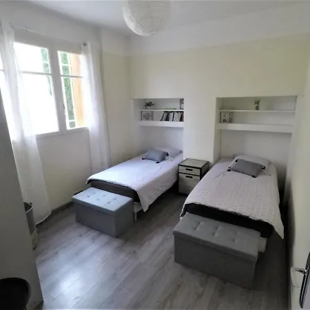Holiday home Maison Clim De Septembre A Juin Six-Fours-les-Plages