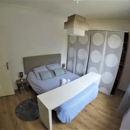 Holiday home Maison Clim De Septembre A Juin